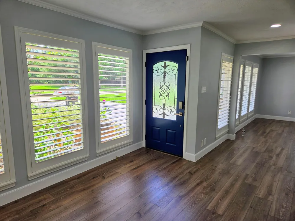 5010 Mayfair Street Bellaire, TX 77401