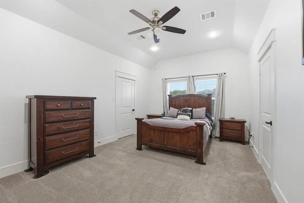11037 Bois D Arc Street La Porte, TX 77571