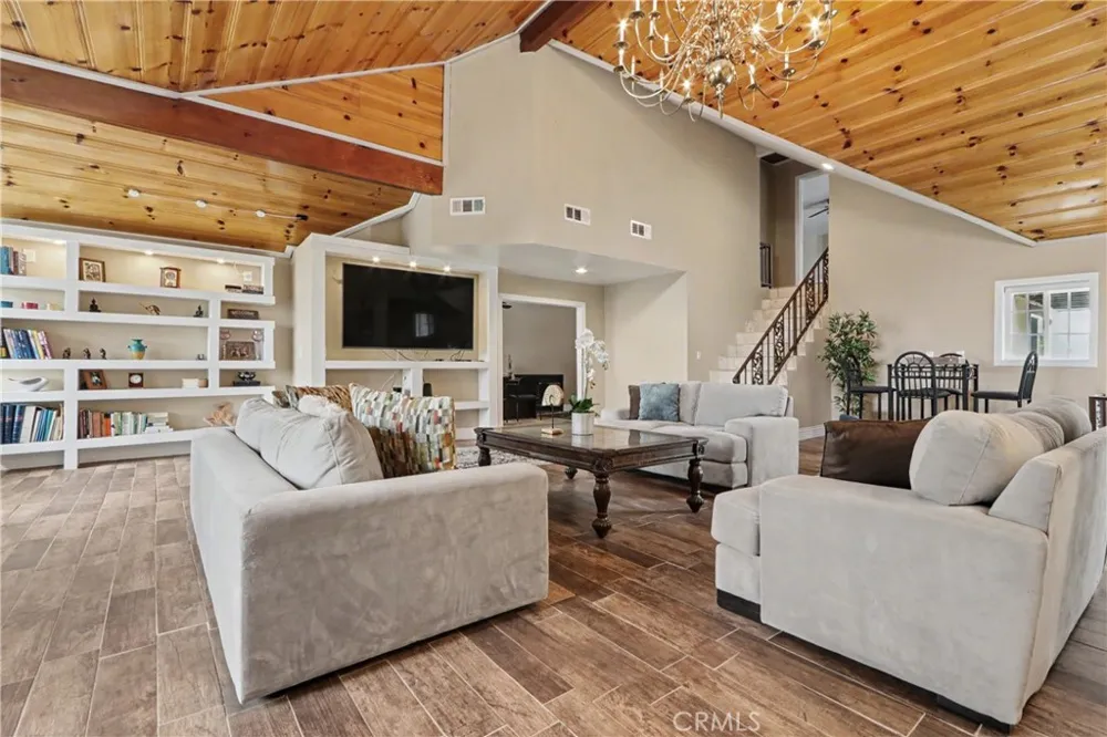 2251 Oak Shade Bradbury, CA 91008