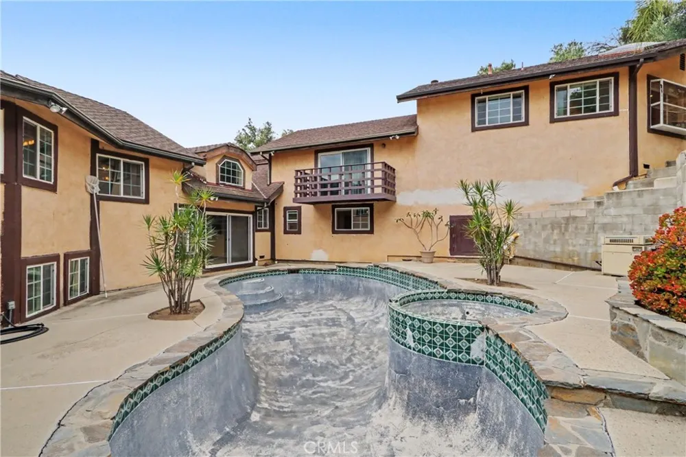 2251 Oak Shade Bradbury, CA 91008