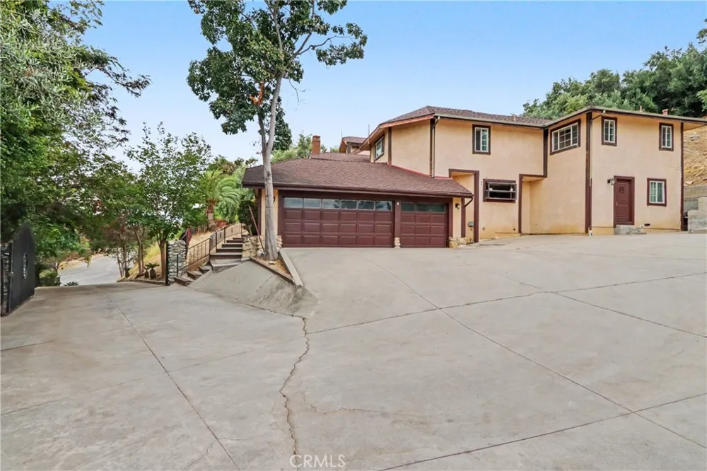 2251 Oak Shade Bradbury, CA 91008