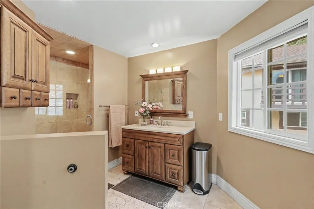 2251 Oak Shade Bradbury, CA 91008