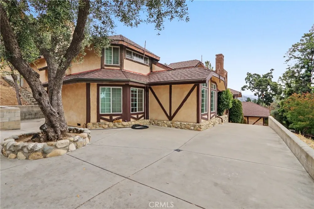 2251 Oak Shade Bradbury, CA 91008