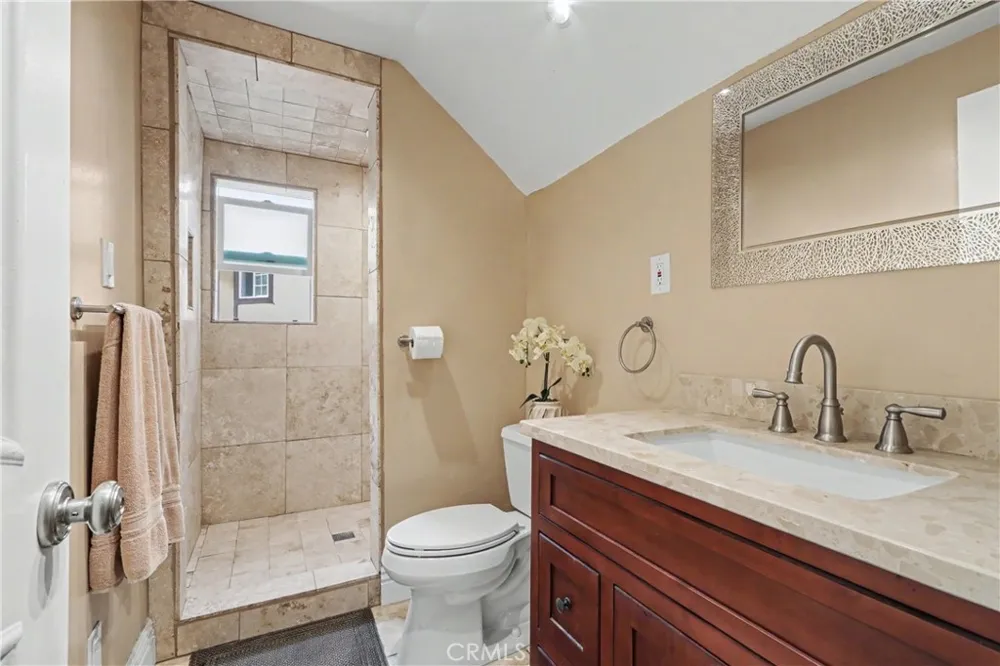 2251 Oak Shade Bradbury, CA 91008