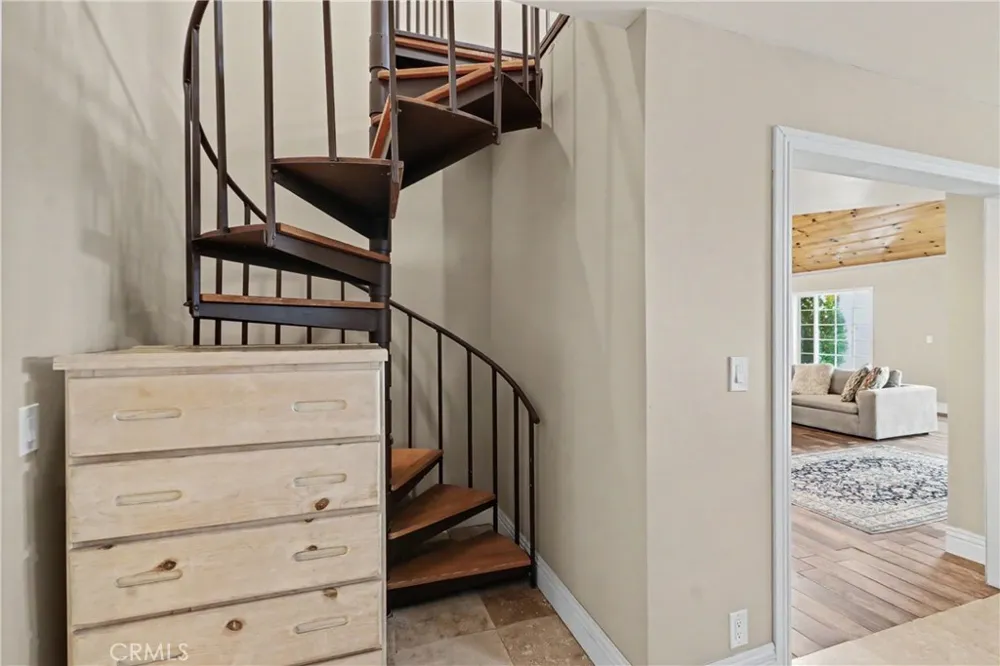 2251 Oak Shade Bradbury, CA 91008