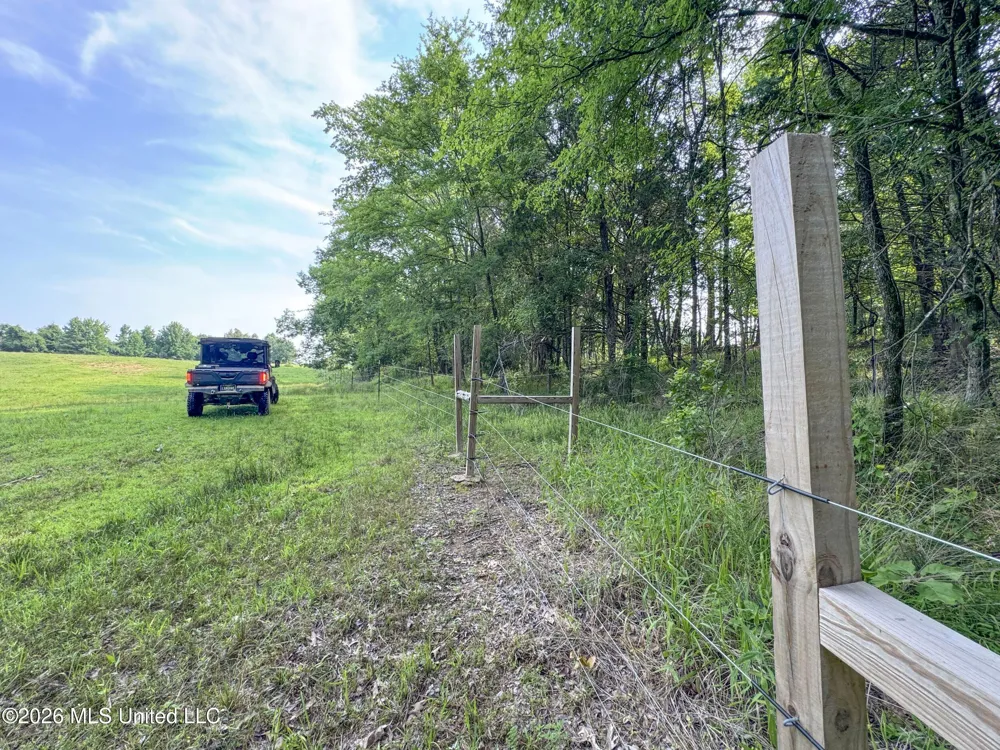 2169 Slocum Road Hernando, MS 38632