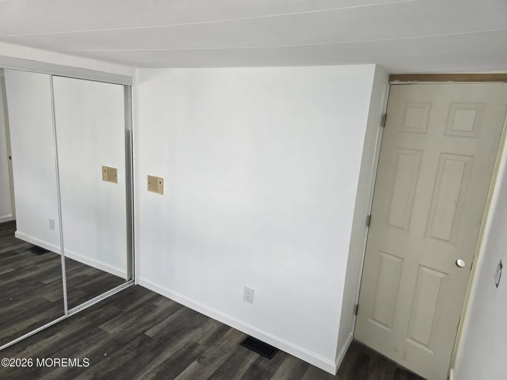 9 Monique Circle Hazlet, NJ 07730