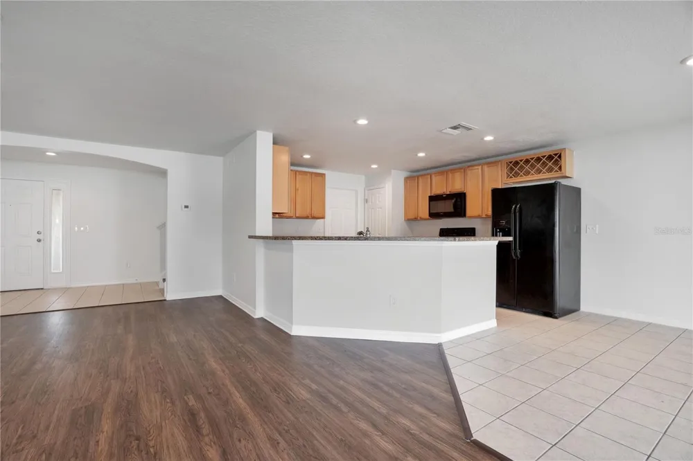 12012 CITRUS LEAF DRIVE Gibsonton, FL 33534