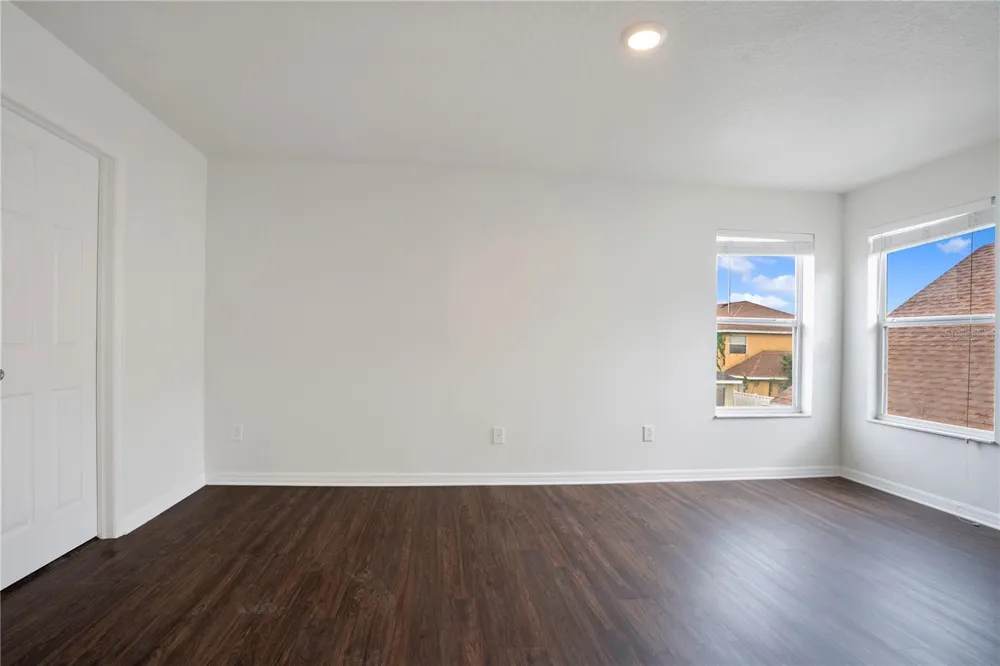 12012 CITRUS LEAF DRIVE Gibsonton, FL 33534