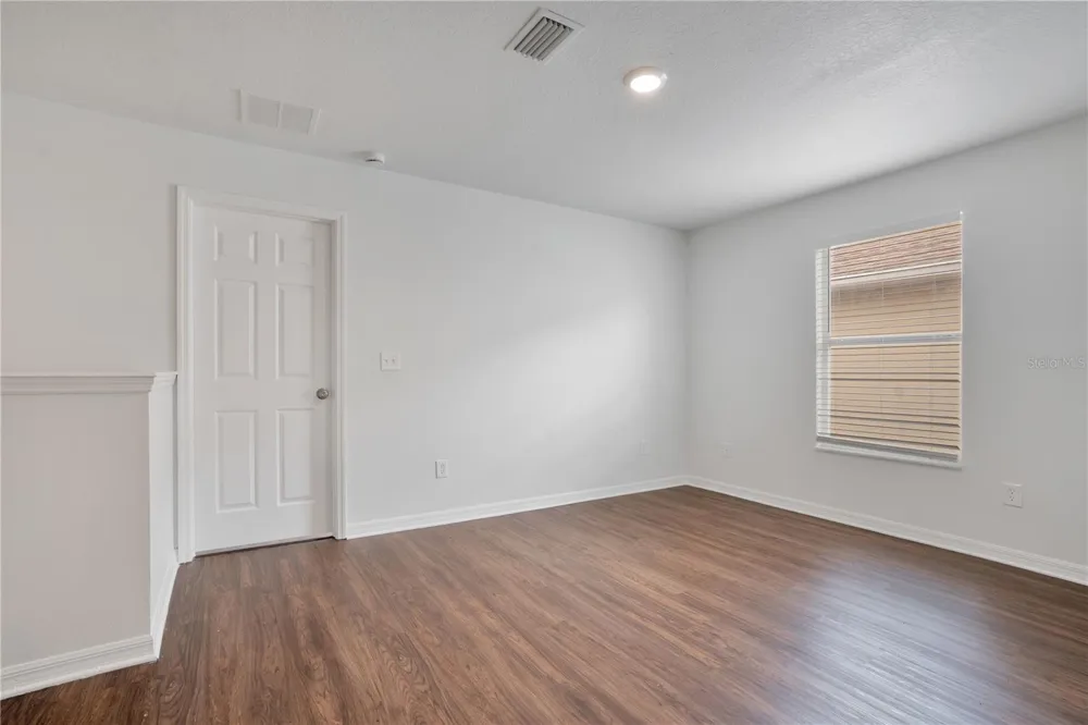 12012 CITRUS LEAF DRIVE Gibsonton, FL 33534