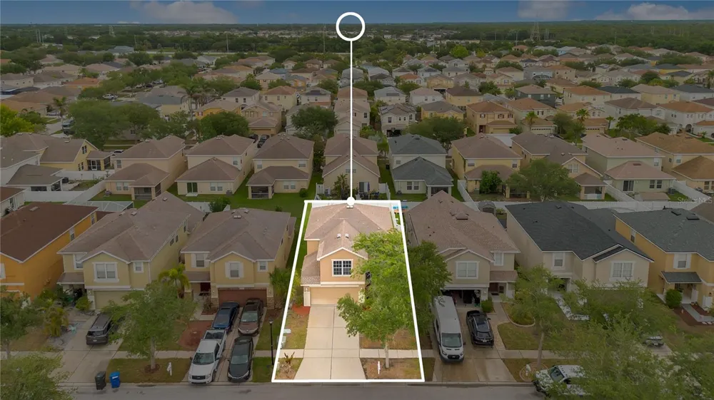 12012 CITRUS LEAF DRIVE Gibsonton, FL 33534