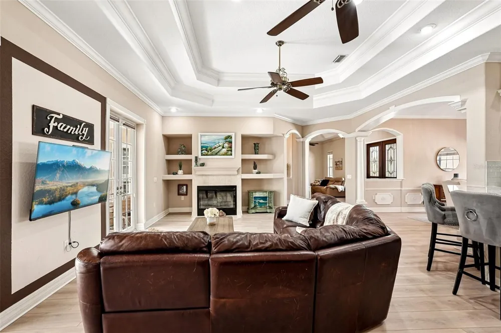 6615 BUTLERS CREST DRIVE Bradenton, FL 34203