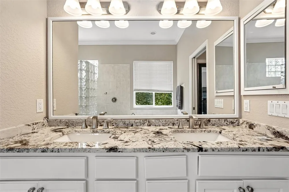 6615 BUTLERS CREST DRIVE Bradenton, FL 34203