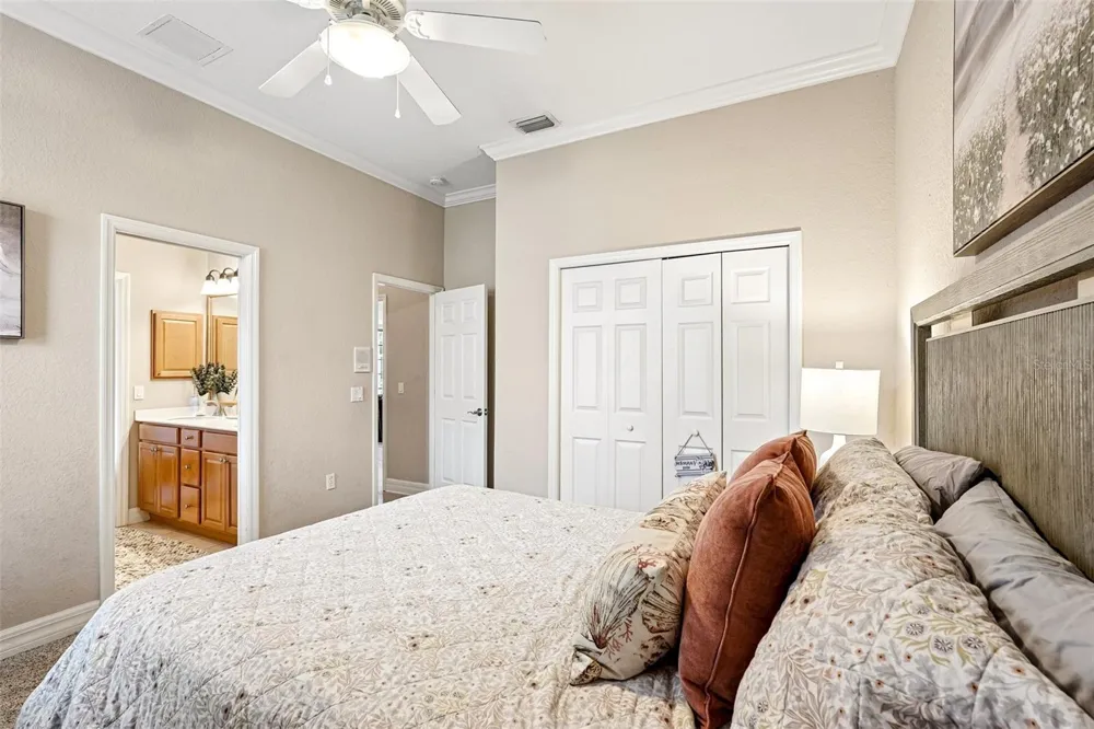 6615 BUTLERS CREST DRIVE Bradenton, FL 34203