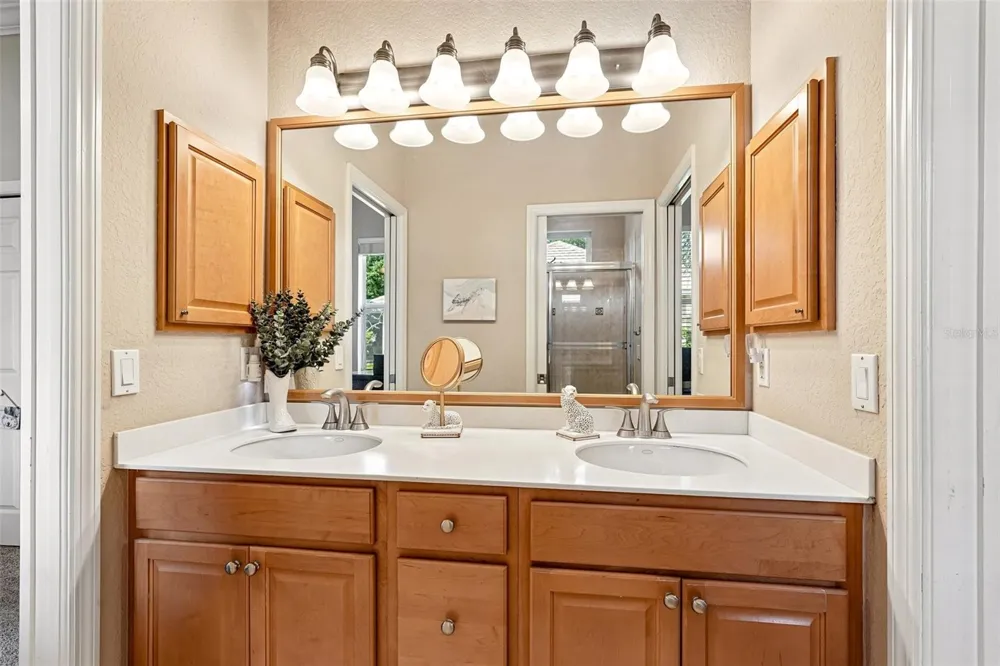 6615 BUTLERS CREST DRIVE Bradenton, FL 34203