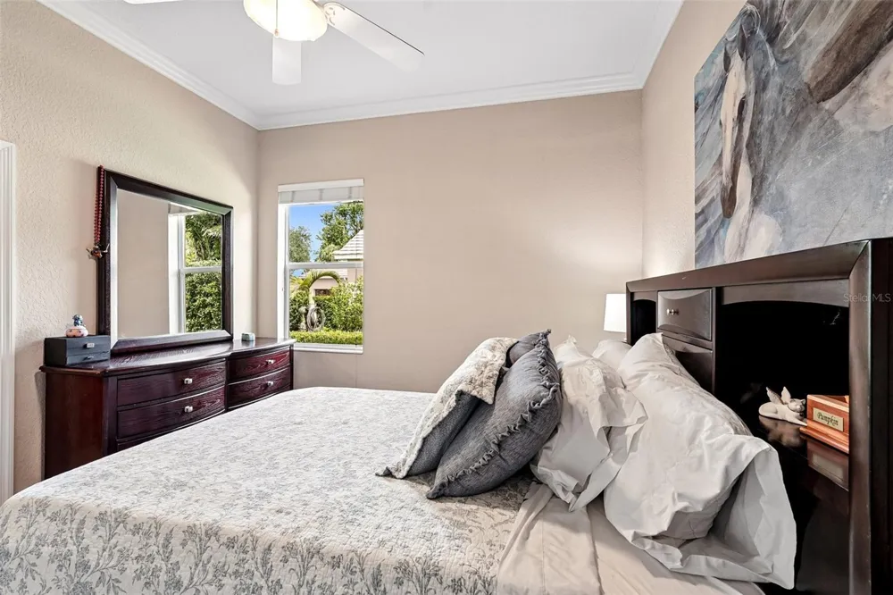 6615 BUTLERS CREST DRIVE Bradenton, FL 34203