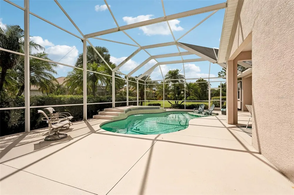 6615 BUTLERS CREST DRIVE Bradenton, FL 34203