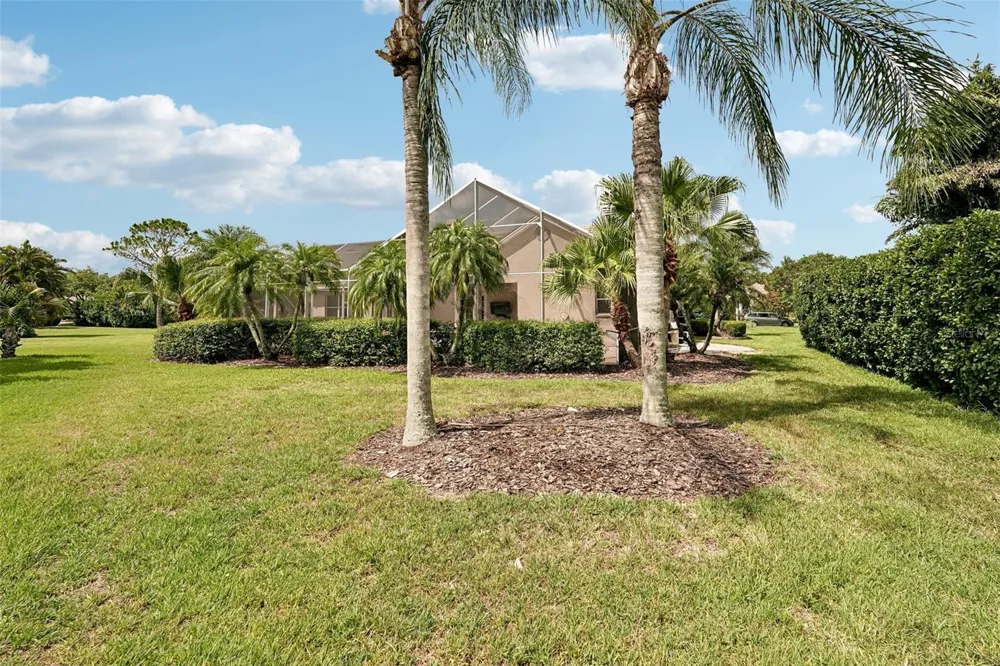 6615 BUTLERS CREST DRIVE Bradenton, FL 34203