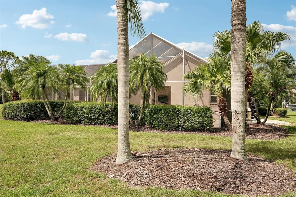 6615 BUTLERS CREST DRIVE Bradenton, FL 34203