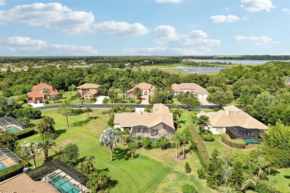 6615 BUTLERS CREST DRIVE Bradenton, FL 34203
