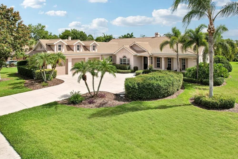 6615 BUTLERS CREST DRIVE Bradenton, FL 34203