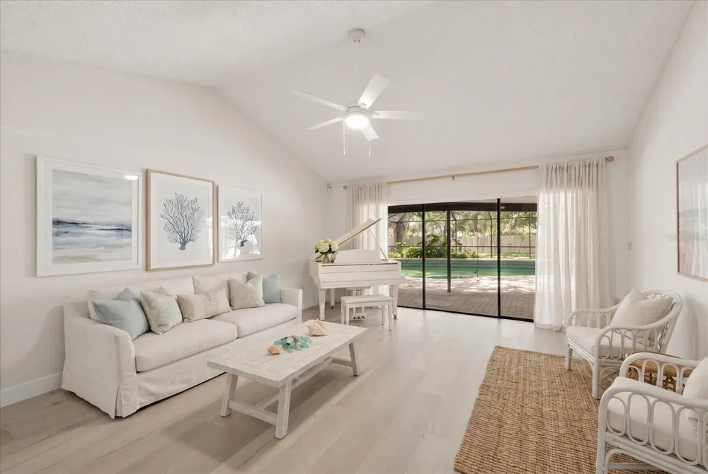 3408 CULLENDALE DRIVE Tampa, FL 33618