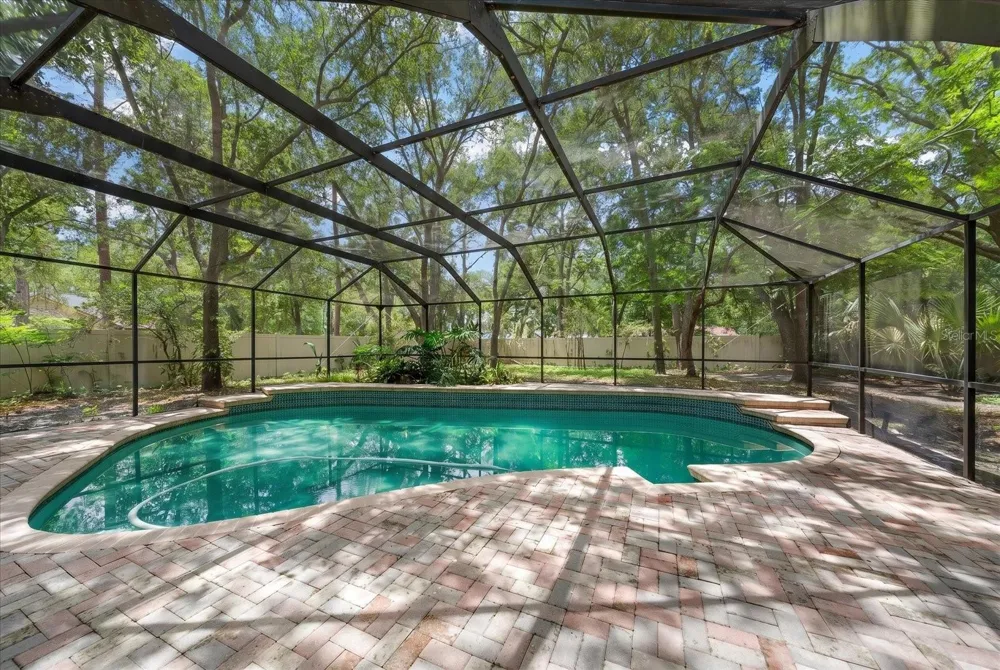 3408 CULLENDALE DRIVE Tampa, FL 33618