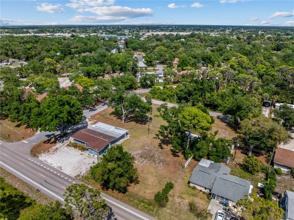 SHAMROCK DRIVE Venice, FL 34293