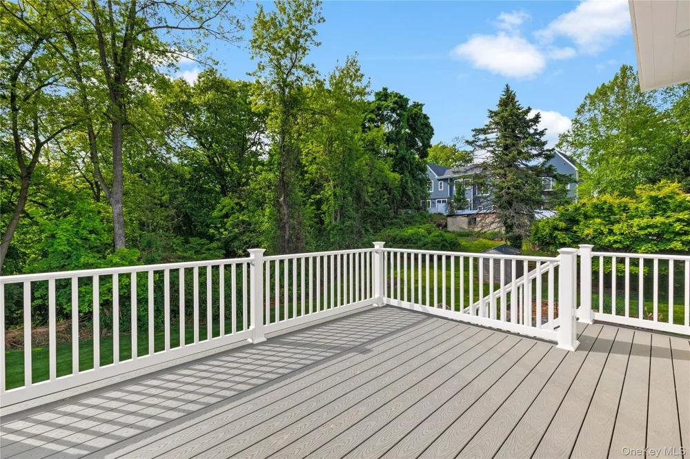 86 B Maple Avenue Rye, NY 10580