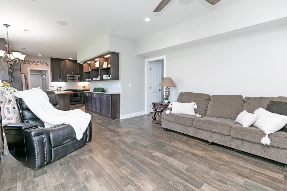 7144 Hall Rd Greenbrier, TN 37073