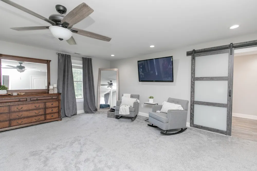 7144 Hall Rd Greenbrier, TN 37073