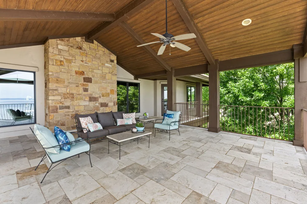 101 Palm Cove Buchanan Dam, TX 78609