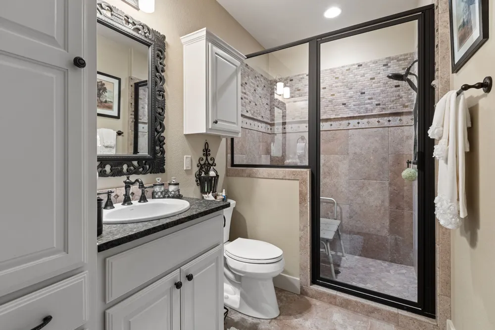 101 Palm Cove Buchanan Dam, TX 78609