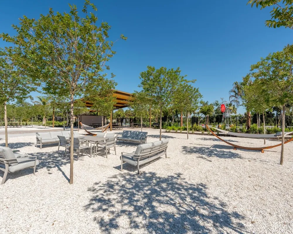10473 CURVING CREEK LOOP Parrish, FL 34219
