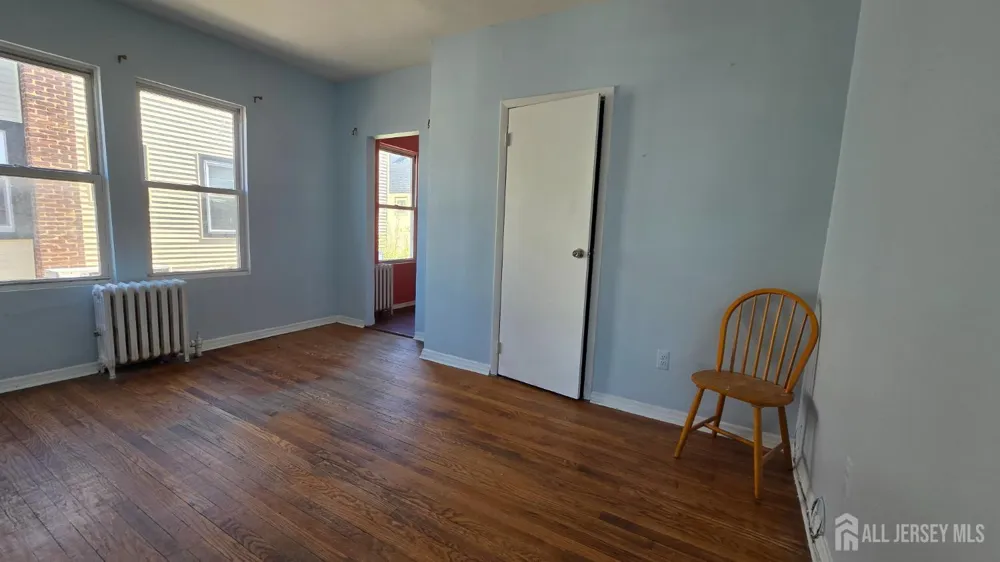 62 Georges Road New Brunswick, NJ 08901