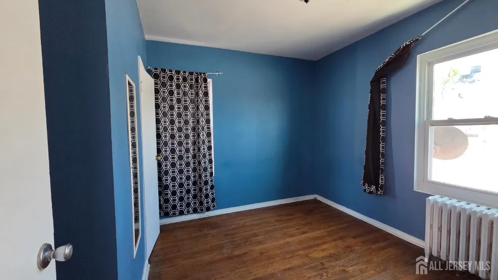 62 Georges Road New Brunswick, NJ 08901