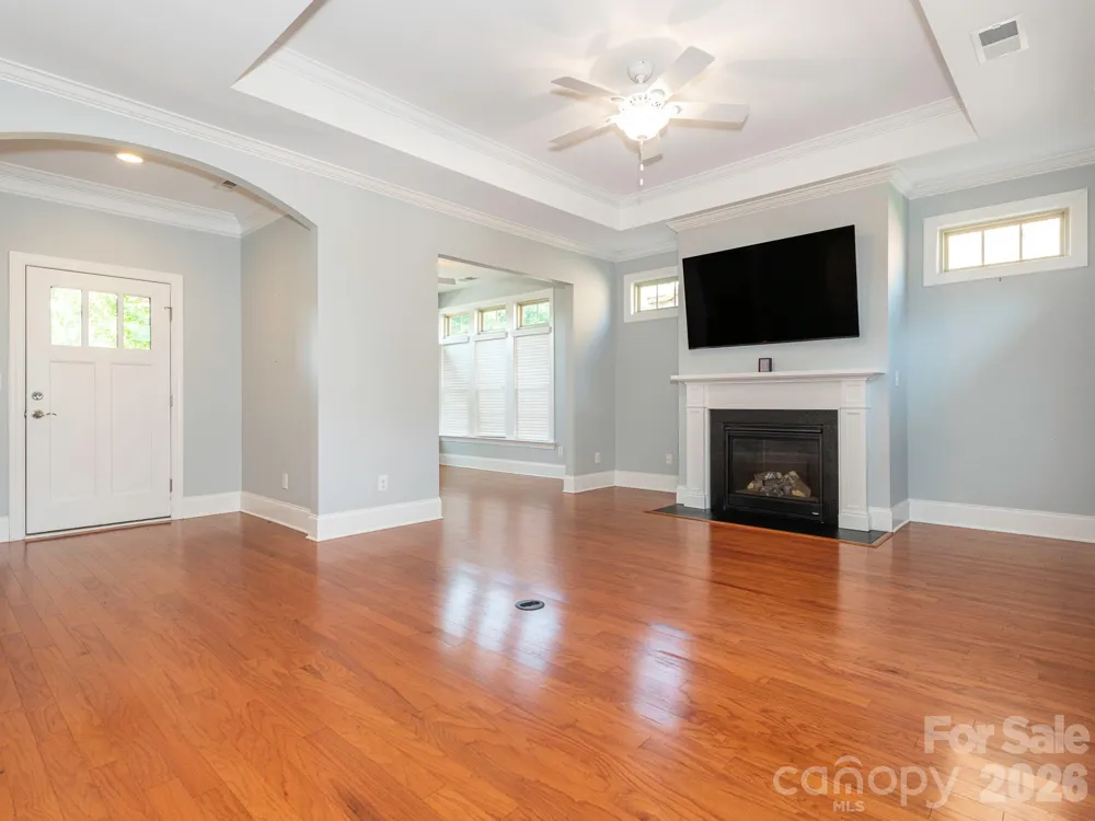 4534 Ideal Way Harrisburg, NC 28075