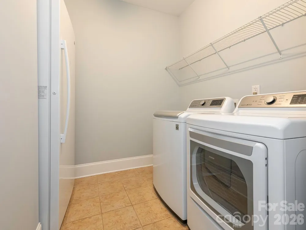 4534 Ideal Way Harrisburg, NC 28075