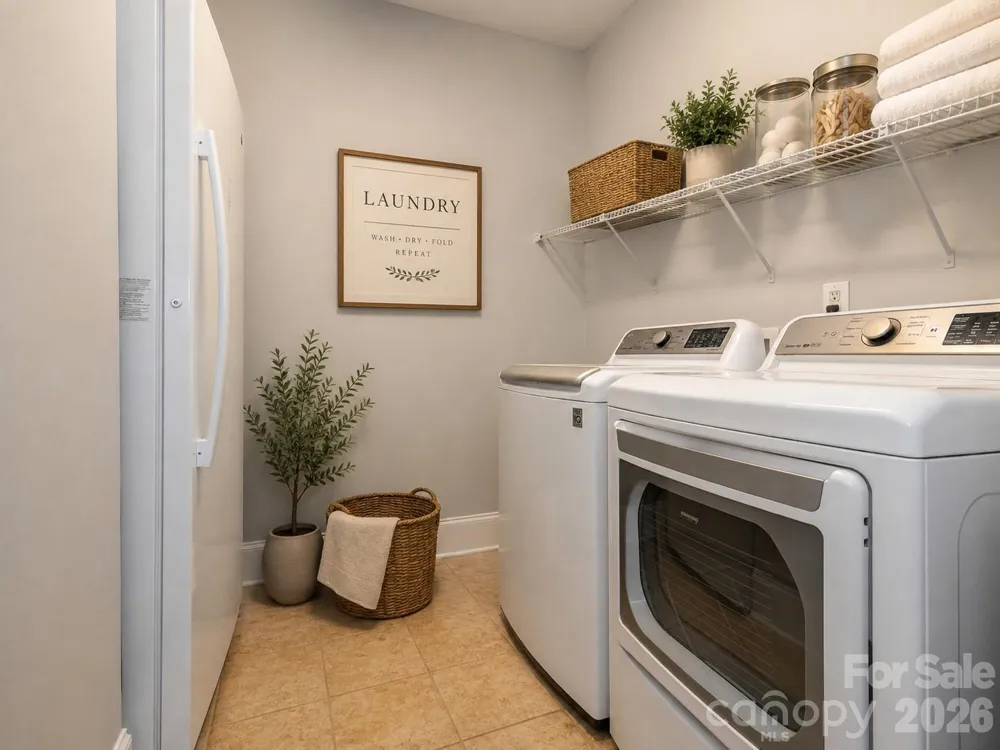 4534 Ideal Way Harrisburg, NC 28075