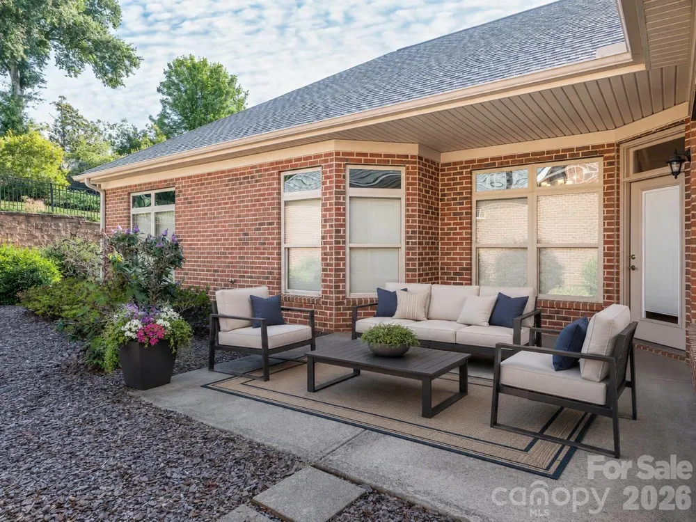4534 Ideal Way Harrisburg, NC 28075