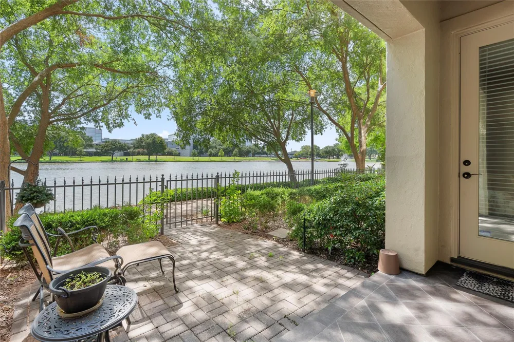 1332 Lake Pointe Parkway Sugar Land, TX 77478