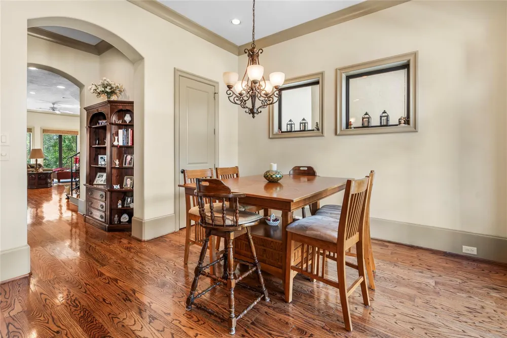 1332 Lake Pointe Parkway Sugar Land, TX 77478
