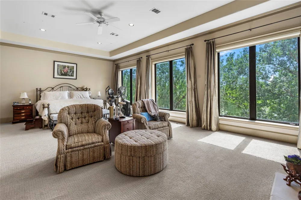 1332 Lake Pointe Parkway Sugar Land, TX 77478