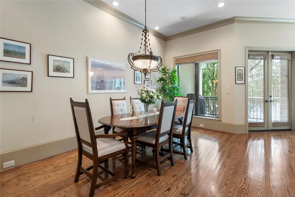 1332 Lake Pointe Parkway Sugar Land, TX 77478