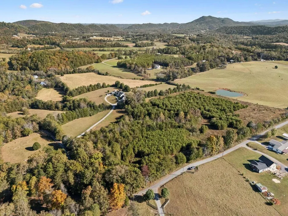 Old Sink Church, Lot 32 Tellico Plains, TN 37385