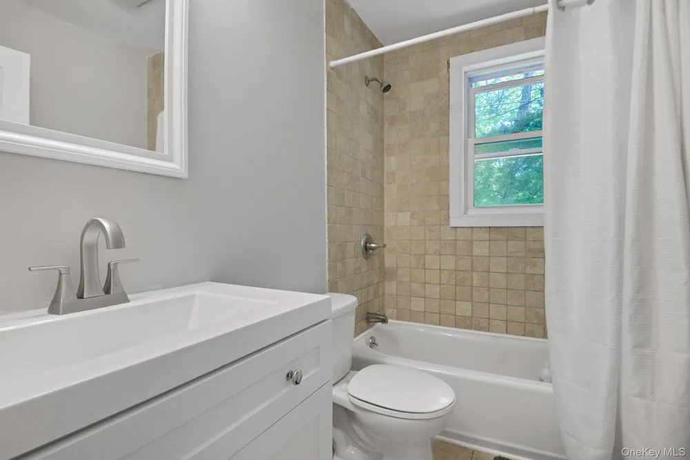 287 Norton Road Red Hook, NY 12571