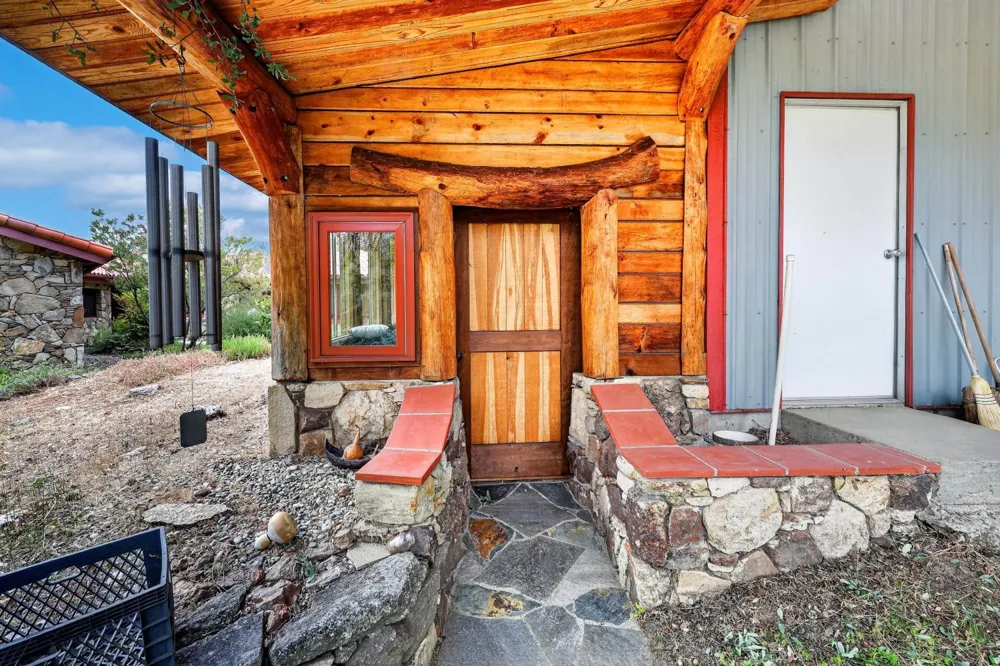 32115 Rock Hill Lane Auberry, CA 93602