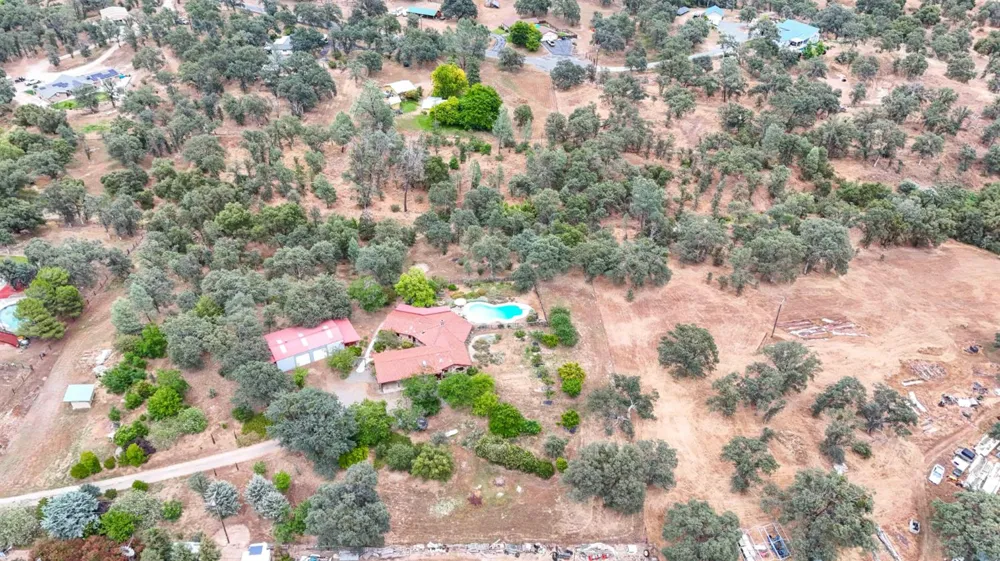 32115 Rock Hill Lane Auberry, CA 93602