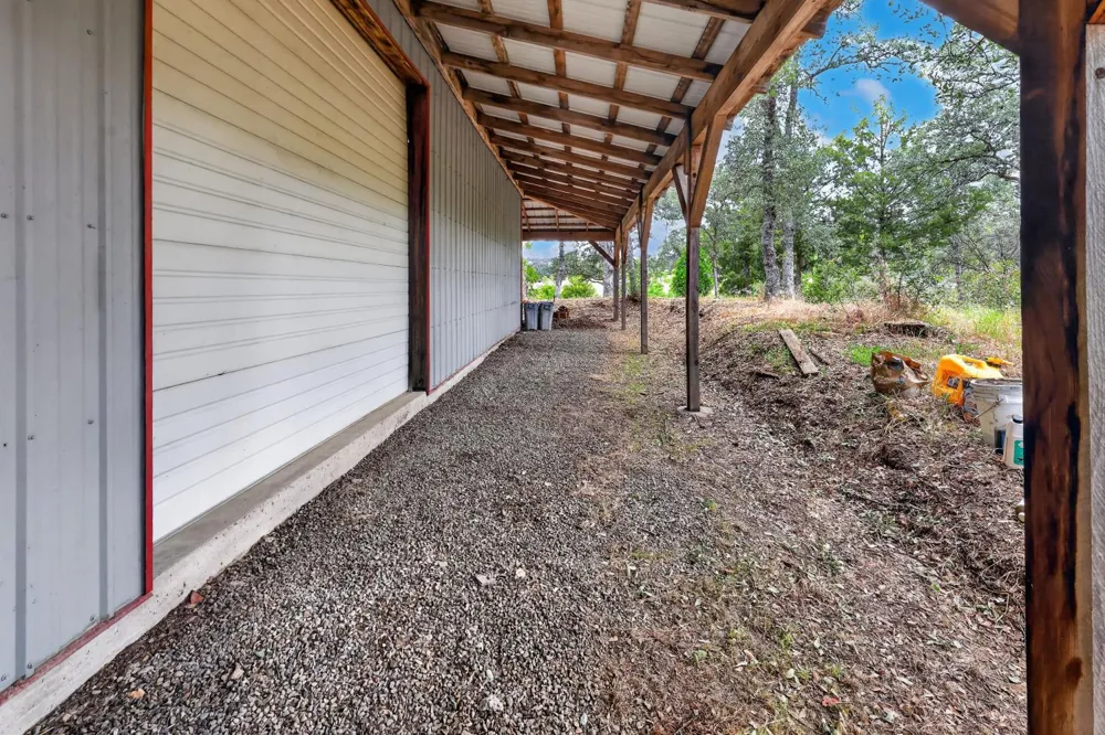 32115 Rock Hill Lane Auberry, CA 93602