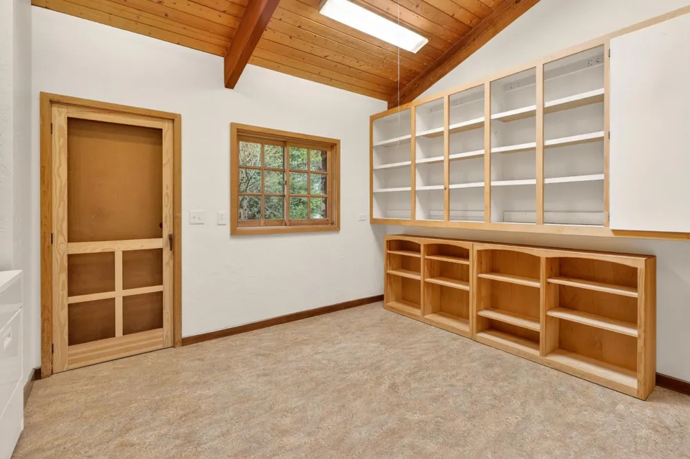 32115 Rock Hill Lane Auberry, CA 93602